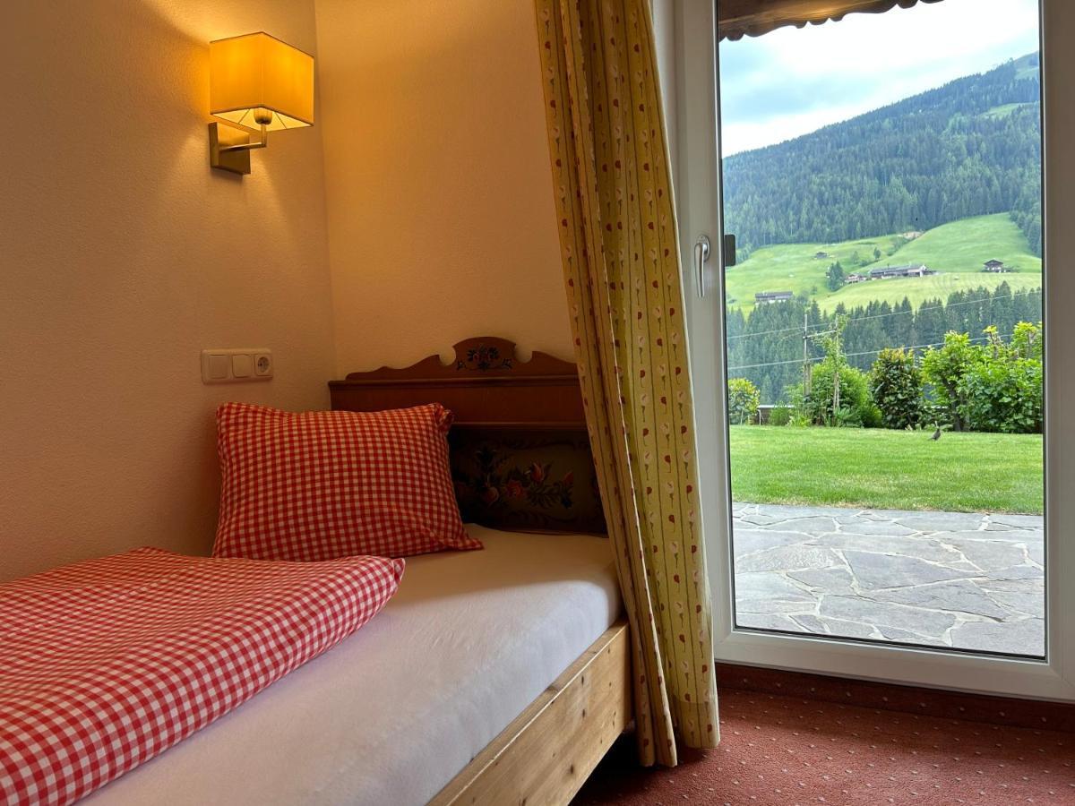 Haus Schmetterling Apartment อัลพ์บาค ภายนอก รูปภาพ