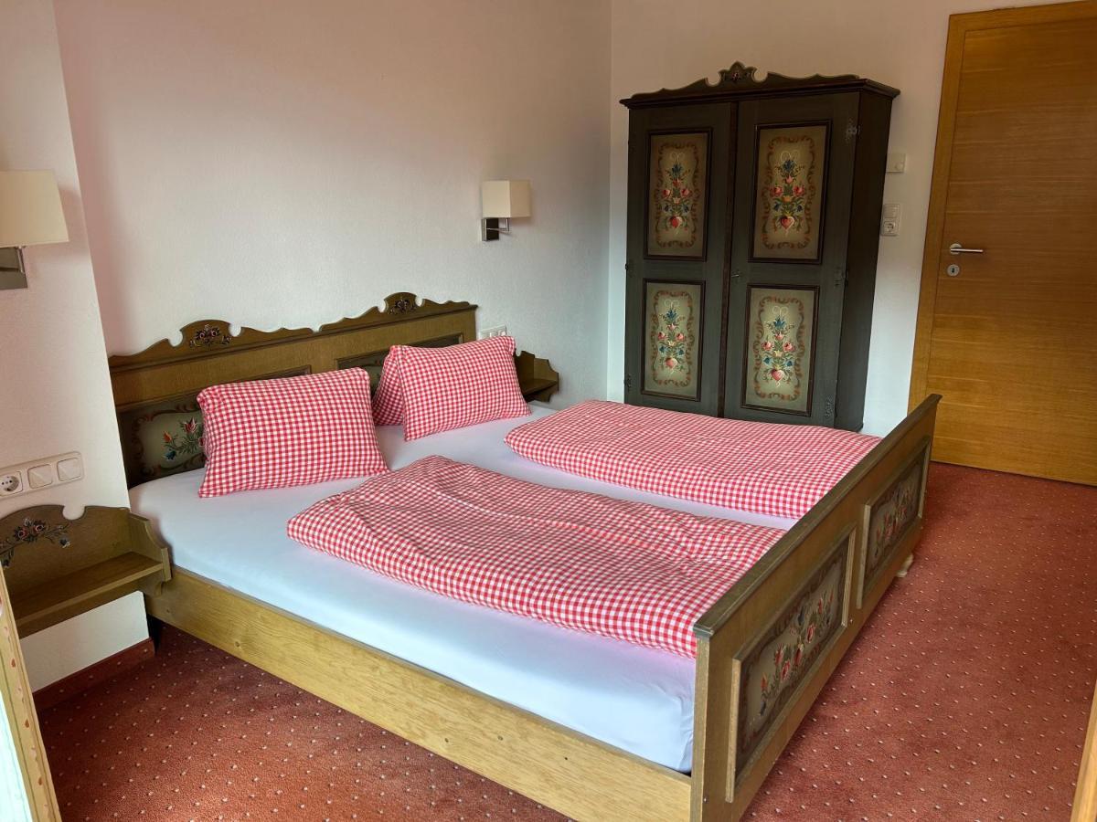Haus Schmetterling Apartment อัลพ์บาค ภายนอก รูปภาพ