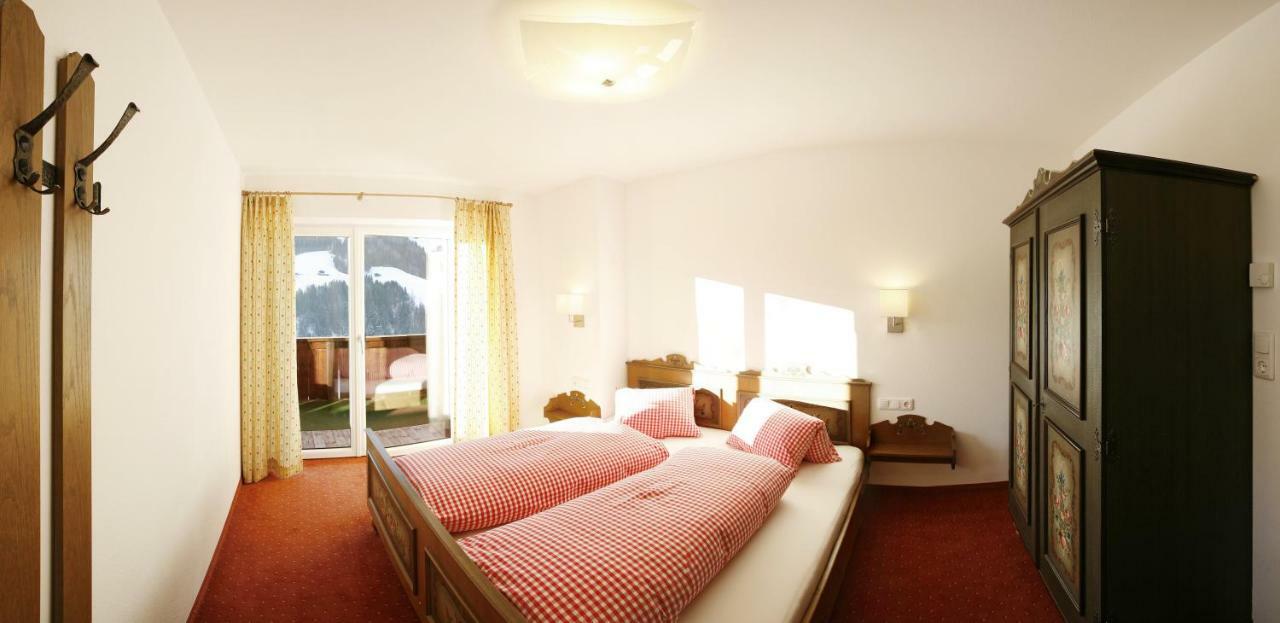 Haus Schmetterling Apartment อัลพ์บาค ภายนอก รูปภาพ