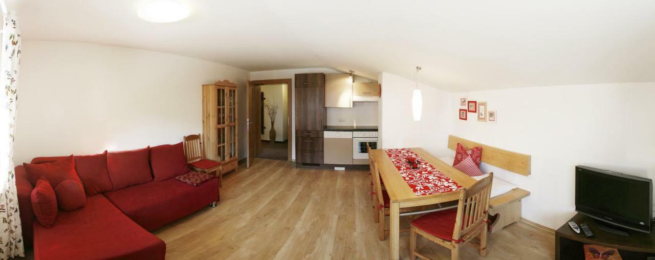 Haus Schmetterling Apartment อัลพ์บาค ภายนอก รูปภาพ